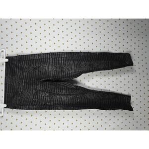 Victorias Secret PINK Wet Look Alligator Animal Print Ultimate Leggings MEDIUM